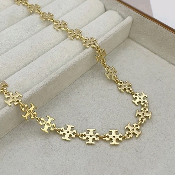 Tory Burch Gold Logo Link Necklace - Picture 2 of 2